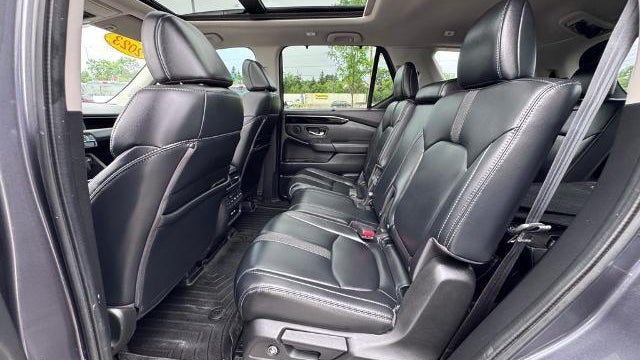 2023 Honda Pilot Touring