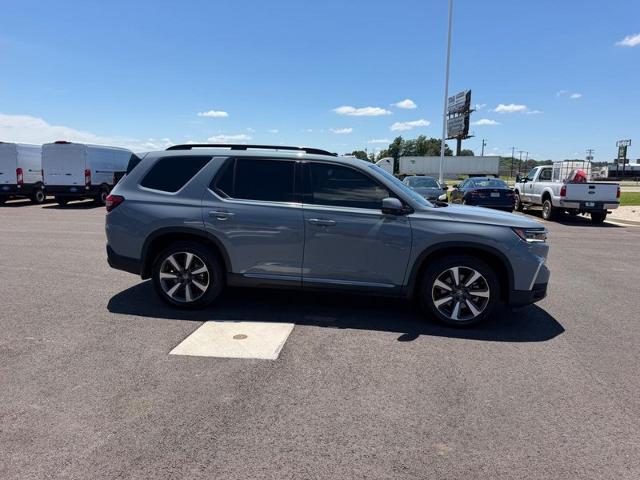 2025 Honda Pilot - $42,899