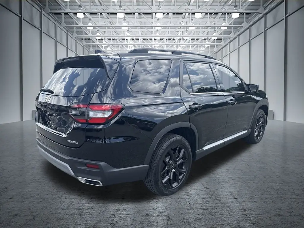 2025 Honda Pilot - $44,999
