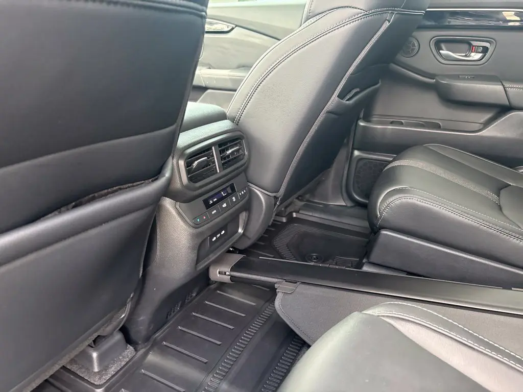 2025 Honda Pilot - $44,999