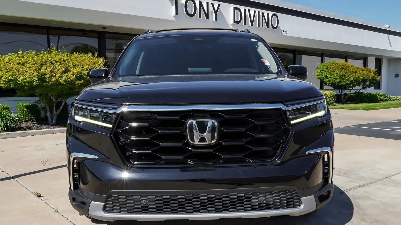 2023 Honda Pilot Touring