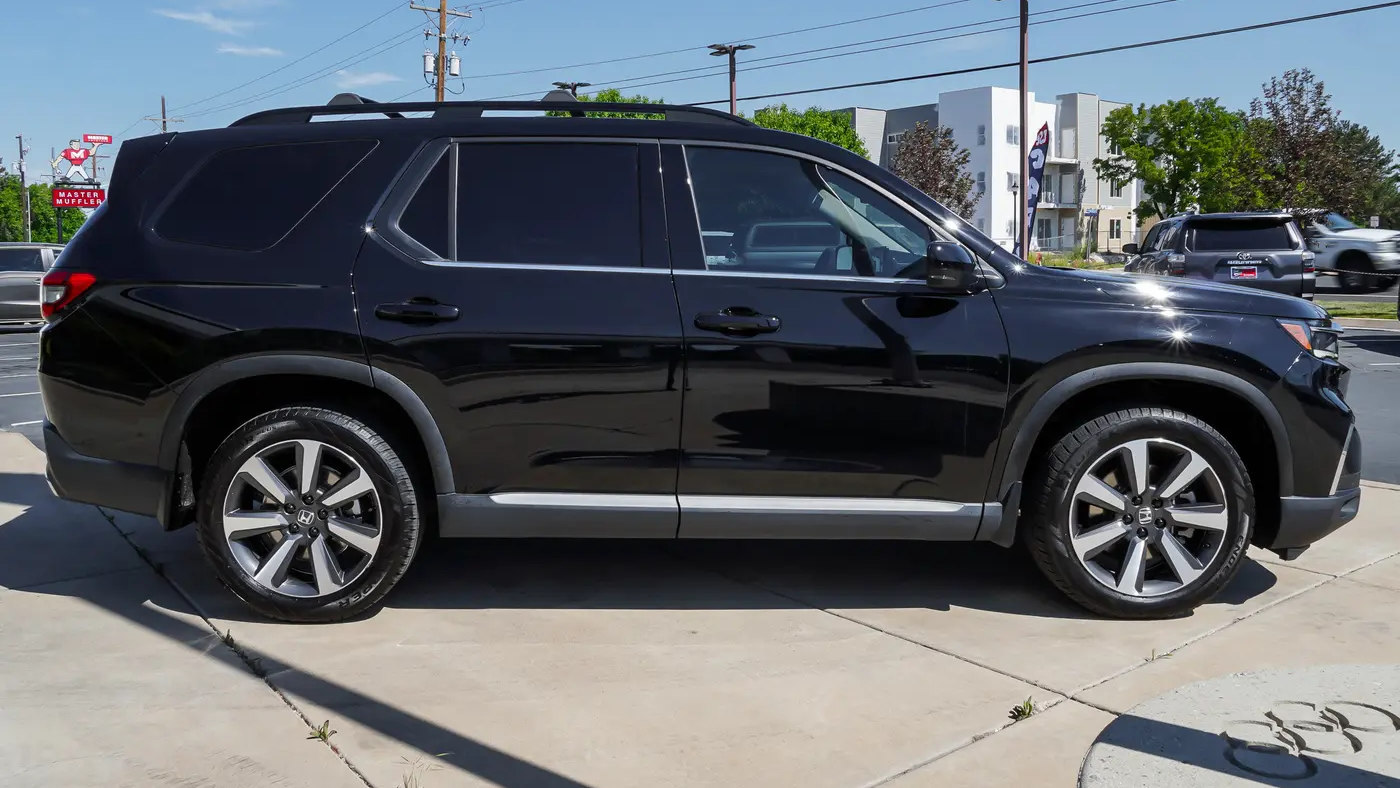2023 Honda Pilot Touring