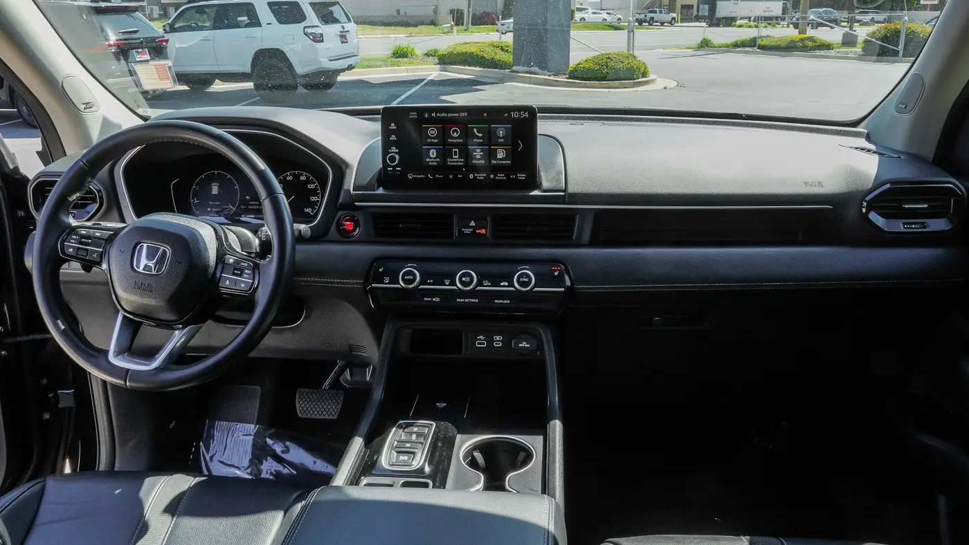 2023 Honda Pilot Touring