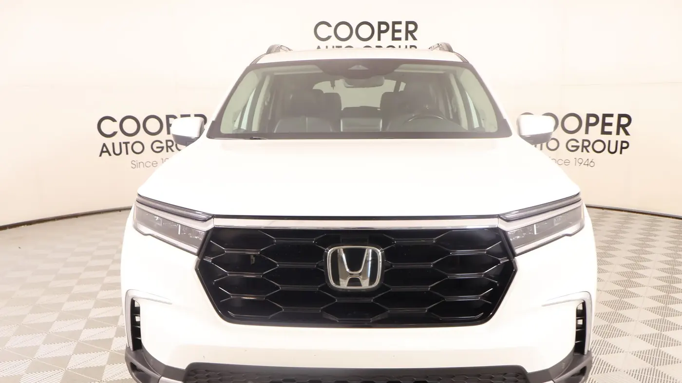 2024 Honda Pilot Touring