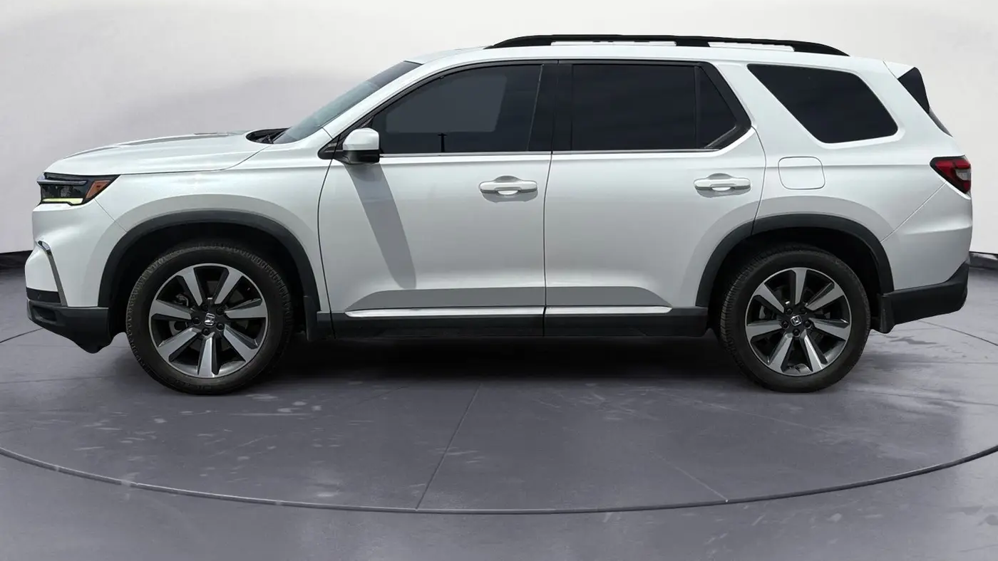 2023 Honda Pilot Touring