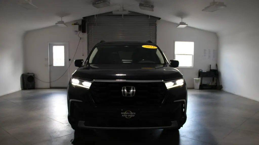 2023 Honda Pilot Touring