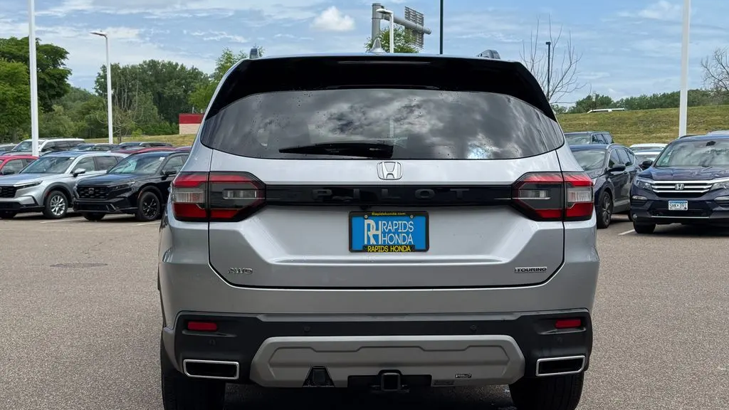 2024 Honda Pilot Touring