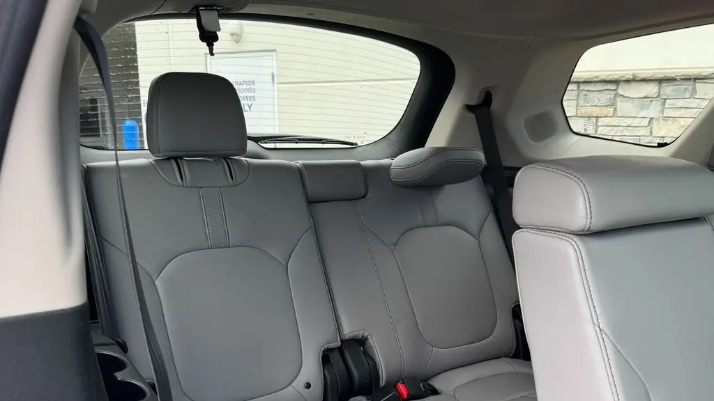 2024 Honda Pilot Touring