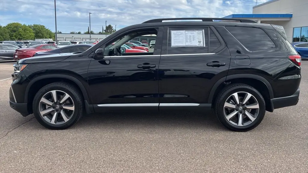 2024 Honda Pilot Touring