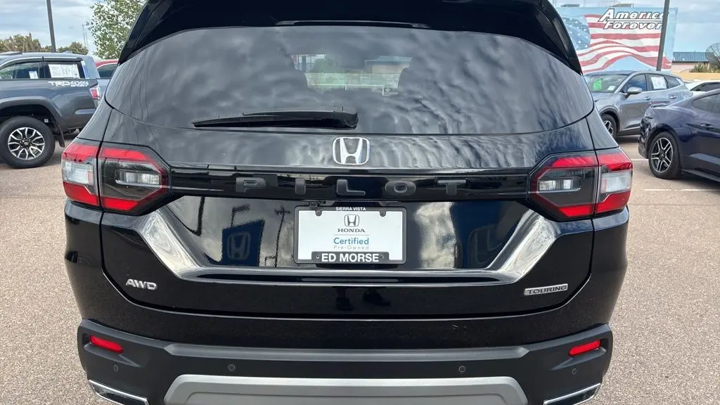 2024 Honda Pilot Touring