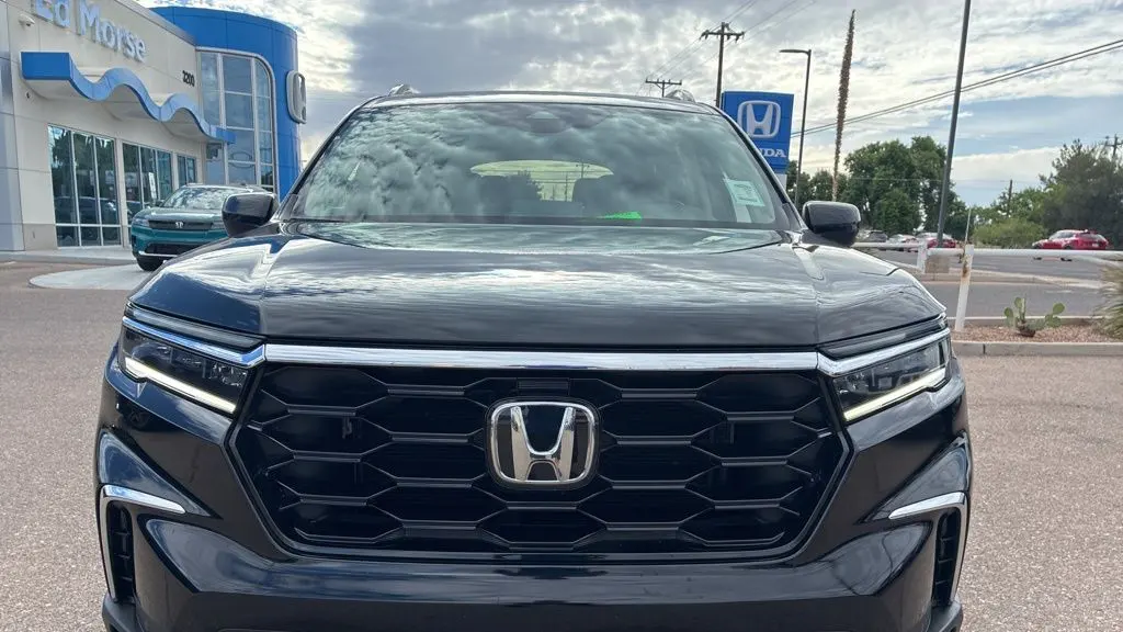 2024 Honda Pilot Touring
