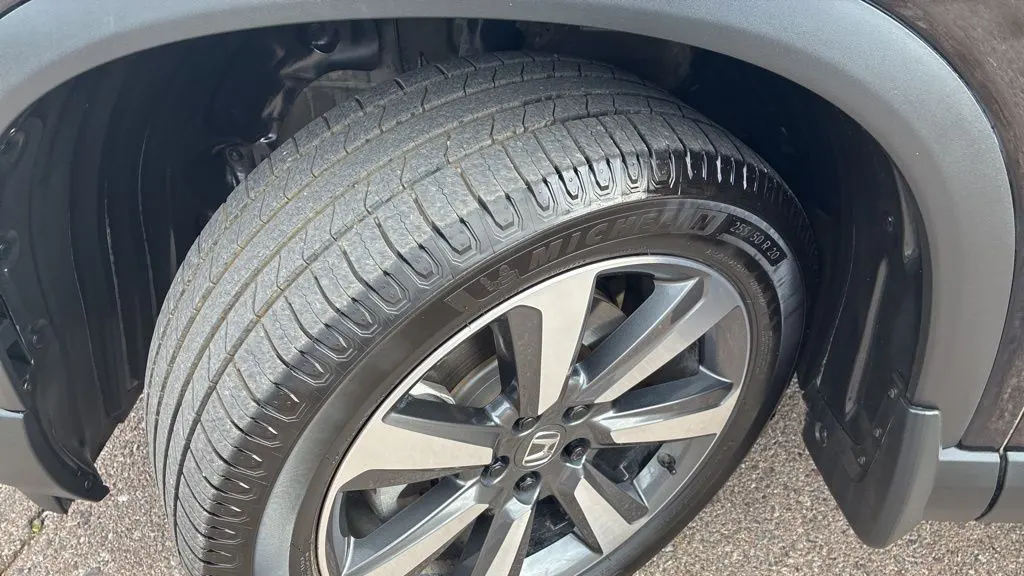 2024 Honda Pilot Touring