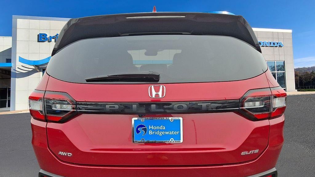 2023 Honda Pilot Elite
