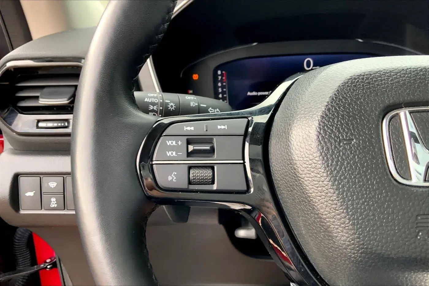 2023 Honda Pilot - $38,629