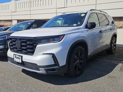 Photo of a 2023 Honda Pilot AWD Elite 4DR SUV for sale