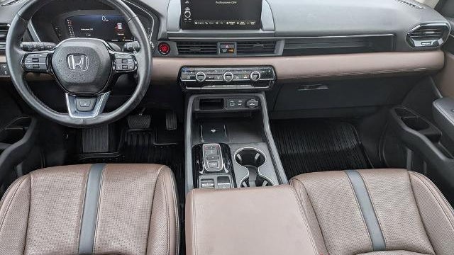 2023 Honda Pilot Elite