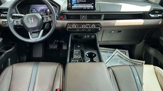 2025 Honda Pilot Elite