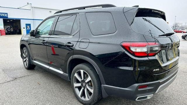 2023 Honda Pilot Elite
