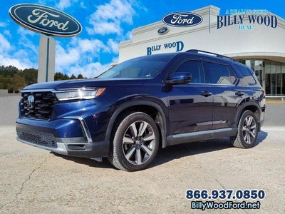 Photo of a 2023 Honda Pilot AWD Elite 4DR SUV for sale