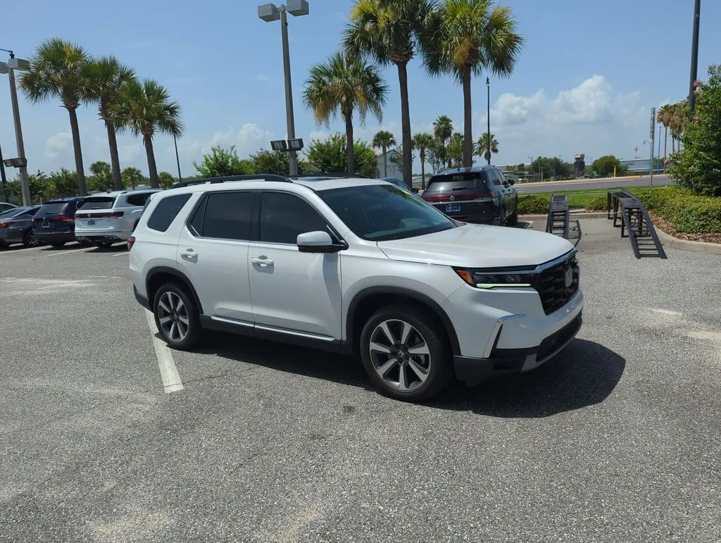 2024 Honda Pilot - $42,990
