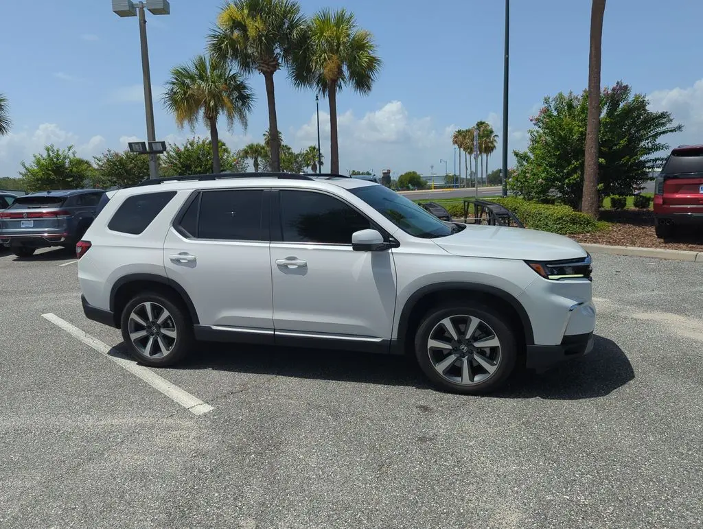 2024 Honda Pilot - $42,990