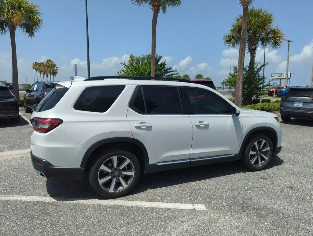 2024 Honda Pilot - $42,990
