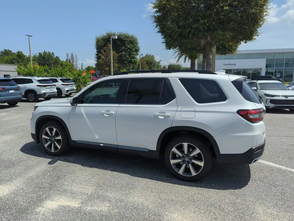 2024 Honda Pilot - $42,990