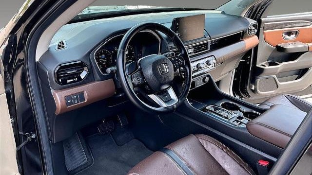 2025 Honda Pilot Elite