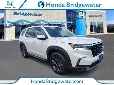 Photo of a 2023 Honda Pilot AWD Elite 4DR SUV for sale