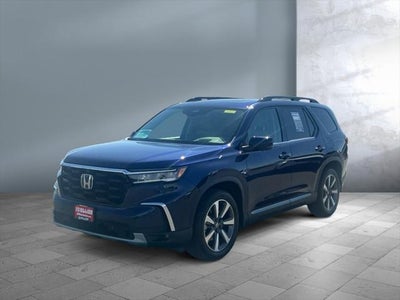 Photo of a 2023 Honda Pilot AWD Elite 4DR SUV for sale
