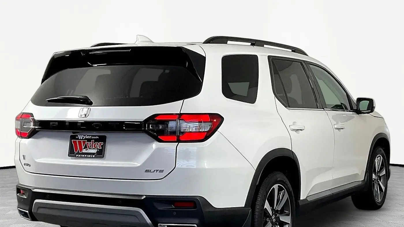 2025 Honda Pilot Elite