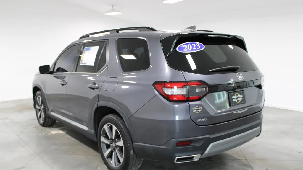 2023 Honda Pilot Elite