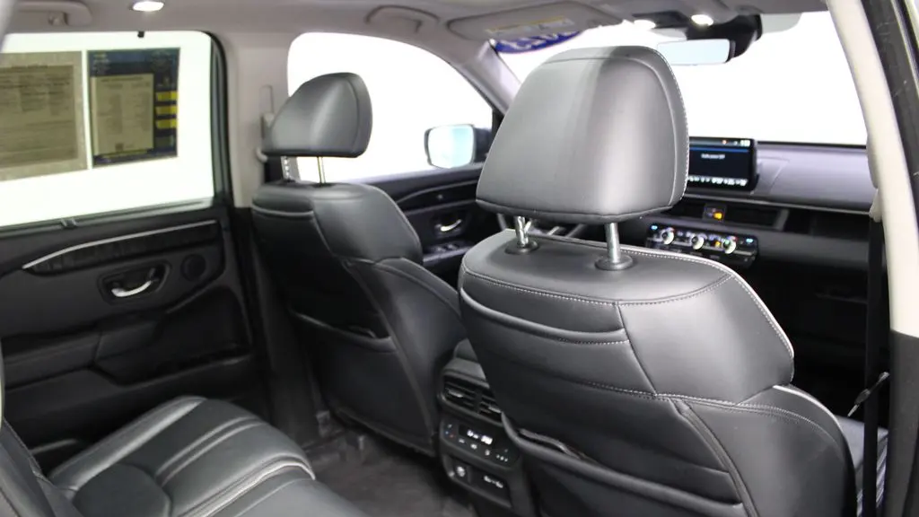 2023 Honda Pilot Elite