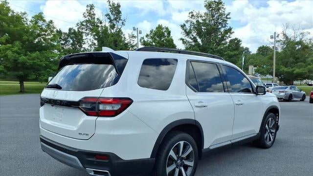 2023 Honda Pilot Elite