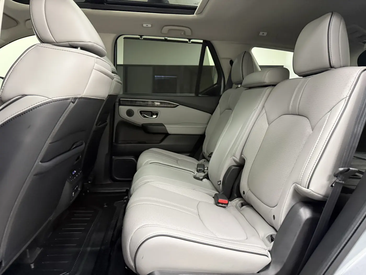 2023 Honda Pilot - $38,500