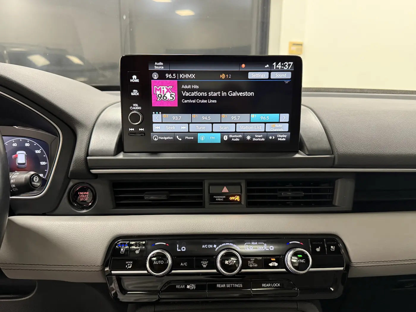 2023 Honda Pilot - $38,500