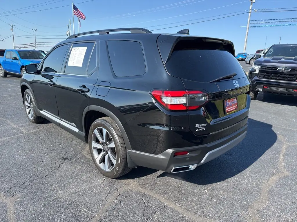 2025 Honda Pilot - $43,671