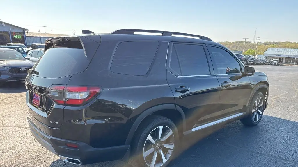 2025 Honda Pilot Elite