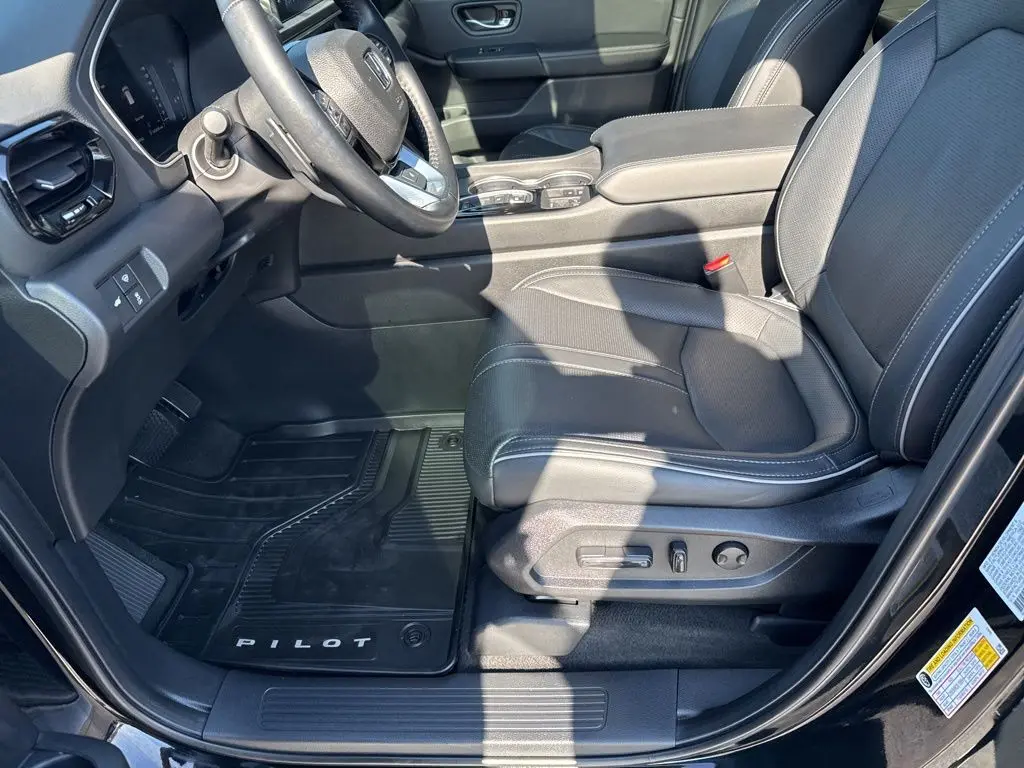 2025 Honda Pilot - $43,671
