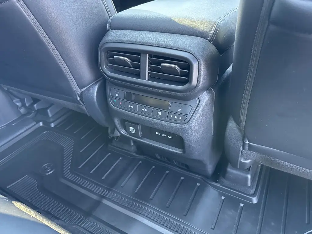 2025 Honda Pilot - $43,671