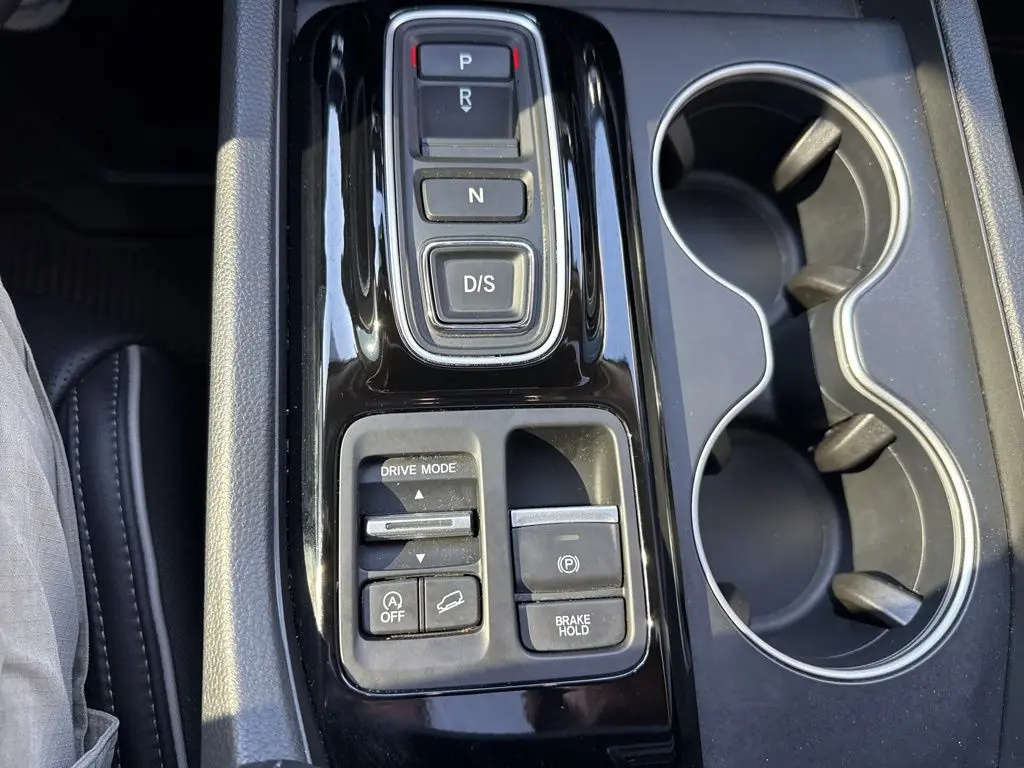 2025 Honda Pilot - $43,671