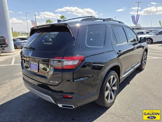 2025 Honda Pilot - $42,900