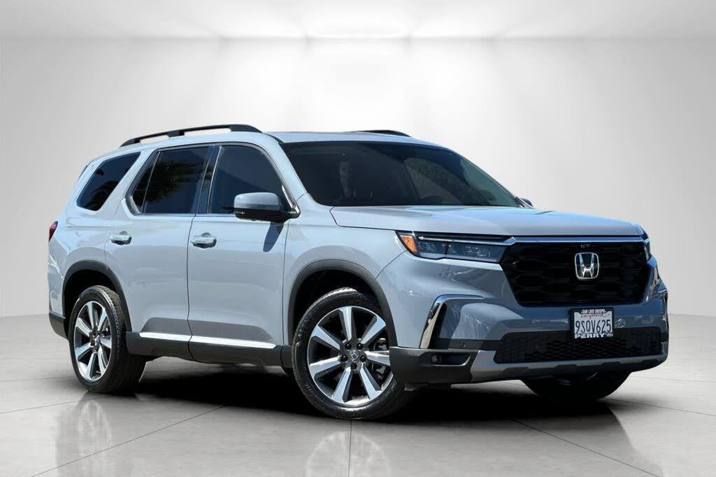 2025 Honda Pilot - $47,995