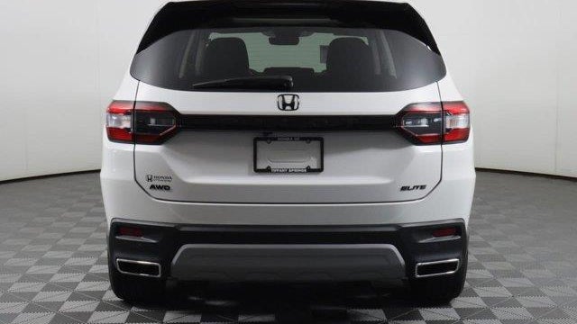 2025 Honda Pilot Elite