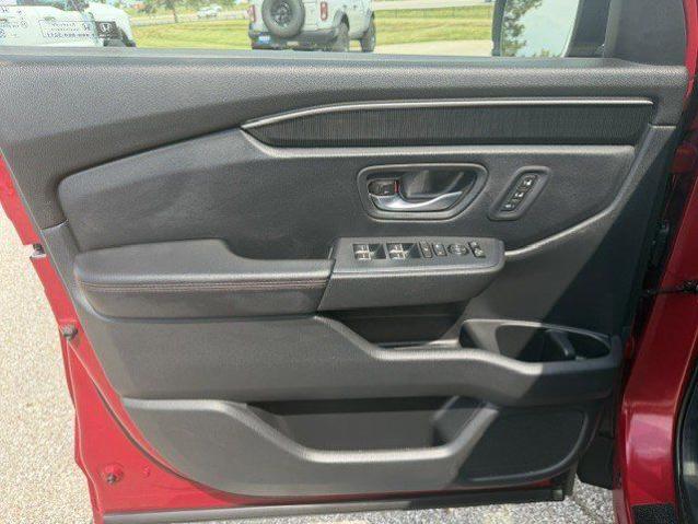2025 Honda Pilot - $48,667