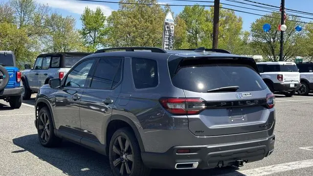 2025 Honda Pilot Black Edition