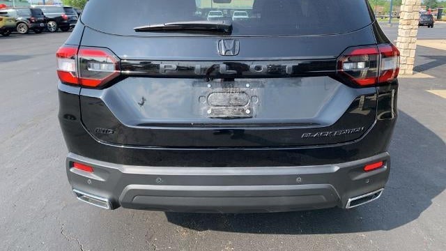 2025 Honda Pilot Black Edition
