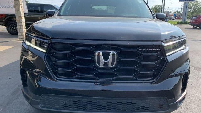 2025 Honda Pilot Black Edition