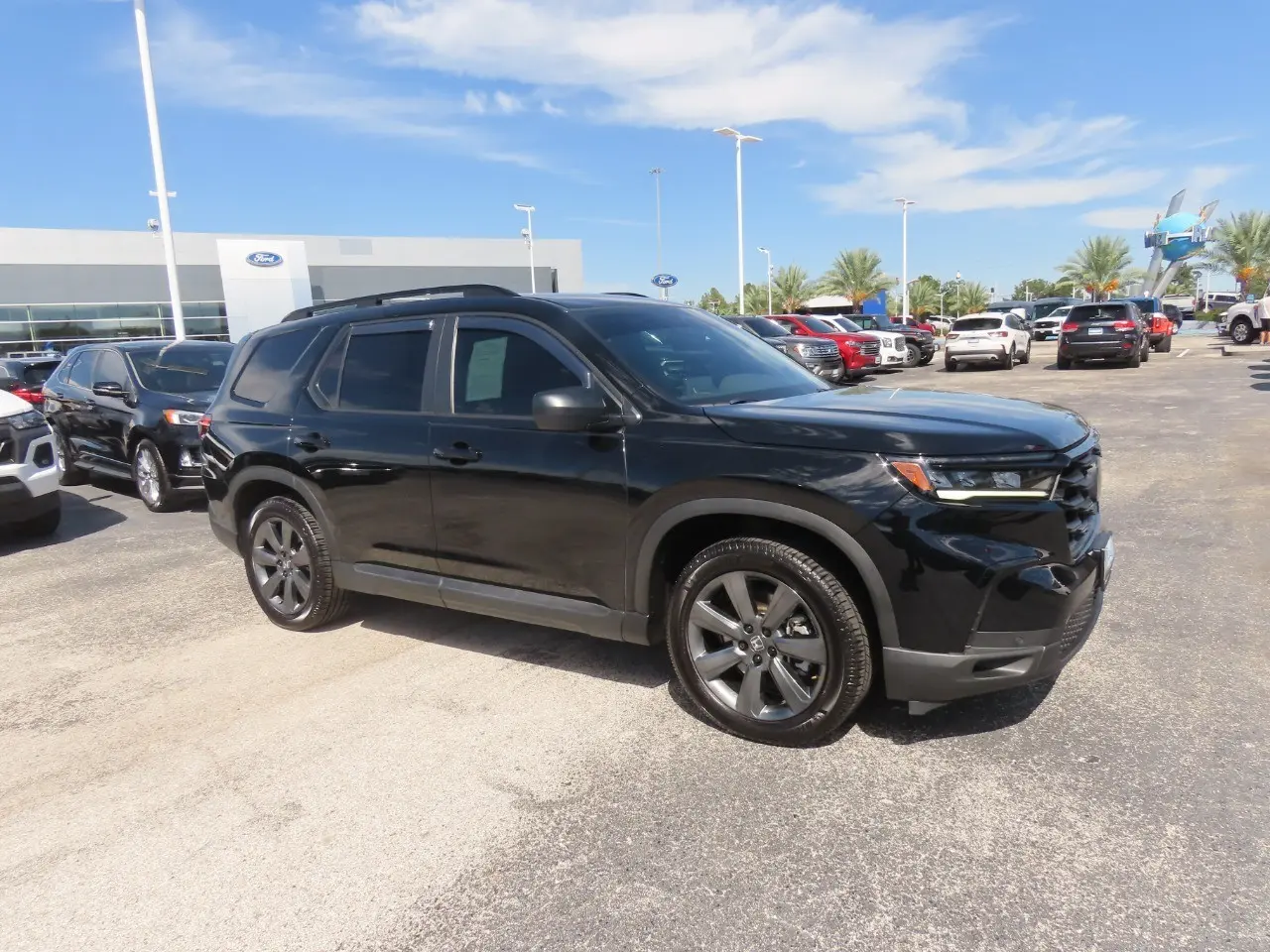 2023 Honda Pilot - $30,999