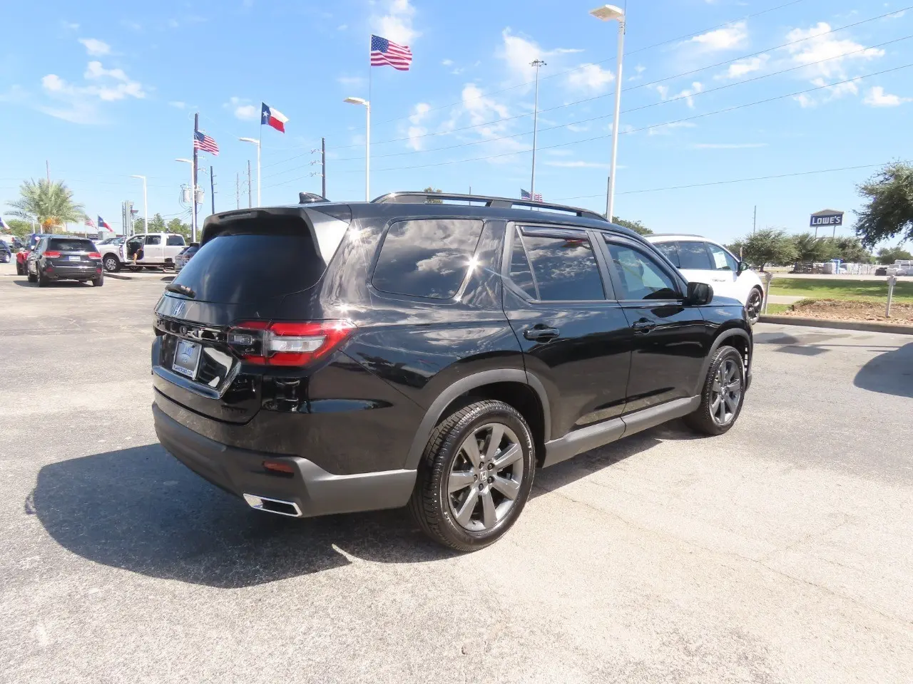2023 Honda Pilot - $30,999